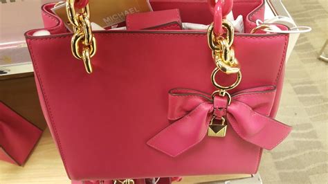 michael kors pink bow purse